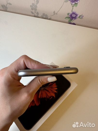iPhone 6S, 32 ГБ