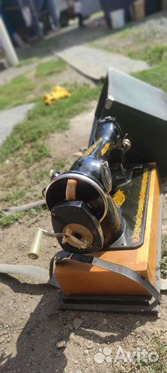 Швейная машинка