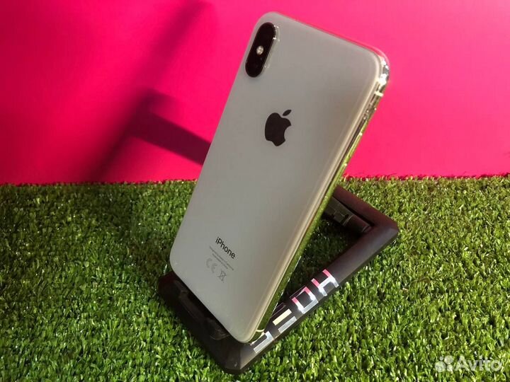 iPhone X, 64 ГБ