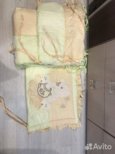 Бортики на кроватку