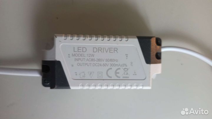 Адаптер блок питания 12v