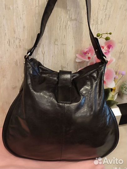 Сумка женская б/у натуральная кожа италия