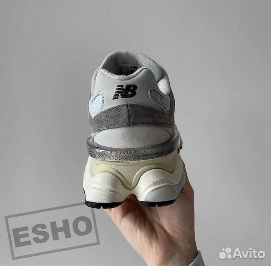 New Balance 9060