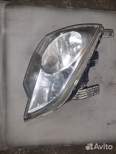 Фара правая Opel Antara