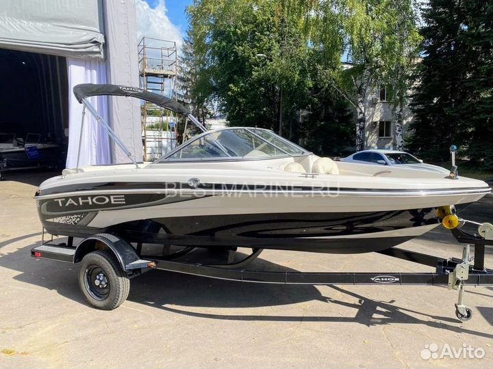 Моторный катер Tracker Tahoe Q4