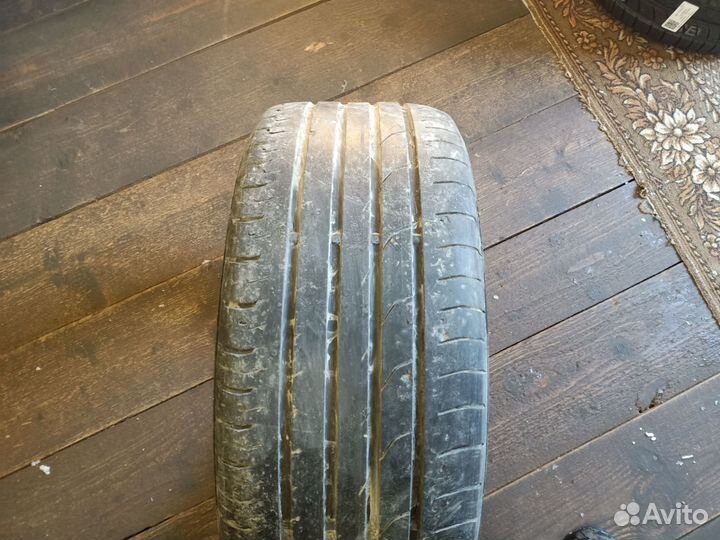 Continental ContiPremiumContact 2 215/45 R16