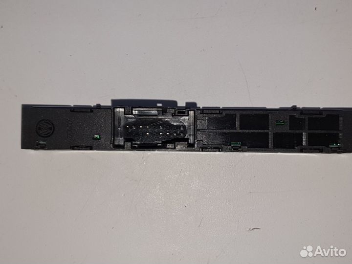 Блок кнопок VW Tiguan/Sharan, Seat 5N1927137A