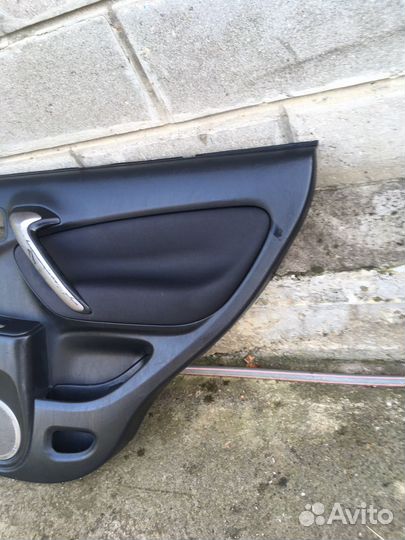 Toyota rav 4 2004 обшивка задняя правая двери