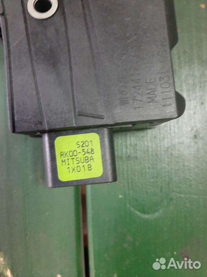 Мотор люка Infiniti M25 M37 M56 Q70 Y51