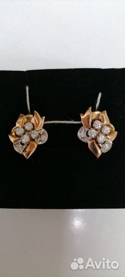 Золотые серьги с бриллиантами