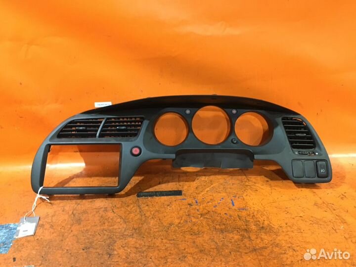 Консоль спидометра на Honda Torneo CL1