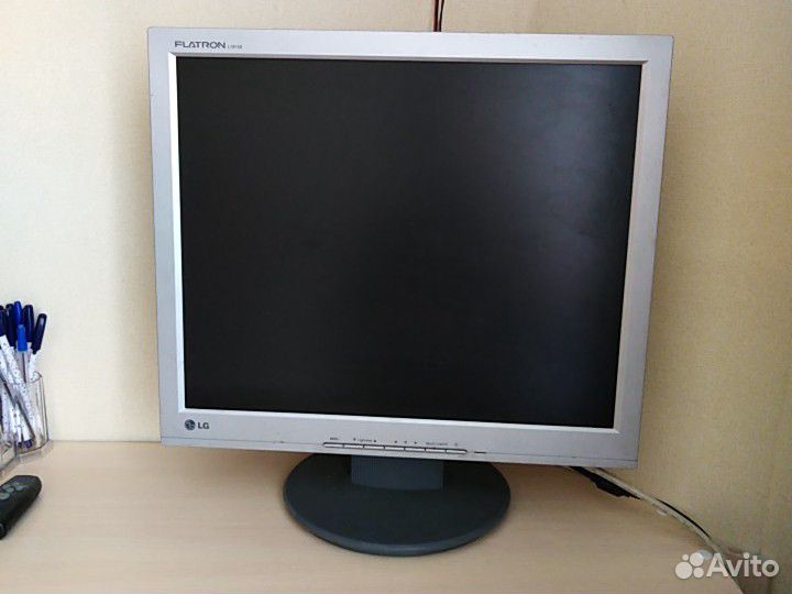 Монитор Samsung