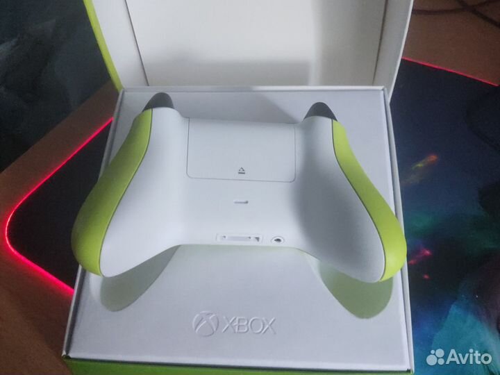 Джостик xbox series s