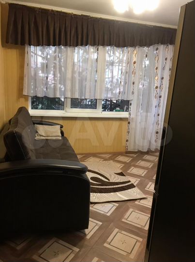 2-к. квартира, 40 м², 3/9 эт.