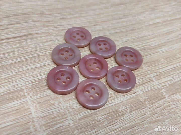 Пуговицы