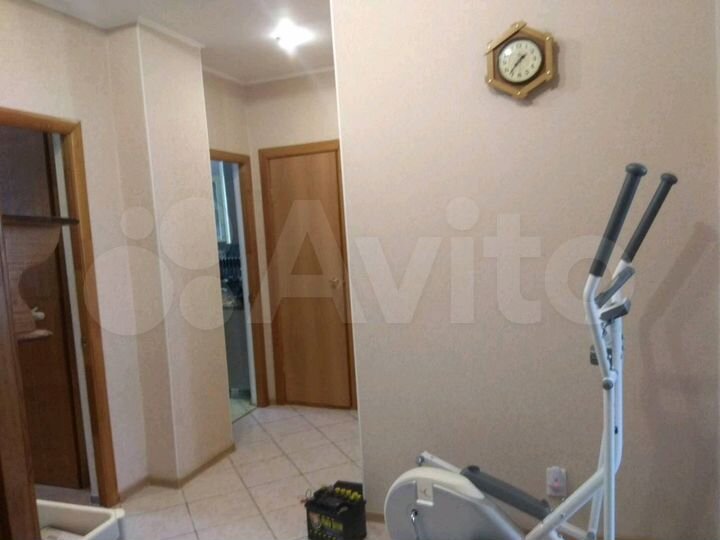 3-к. квартира, 74 м², 1/2 эт.