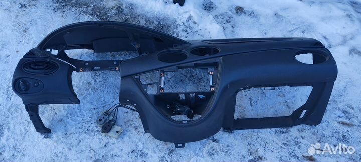 Торпедо ford focus 1 2004год