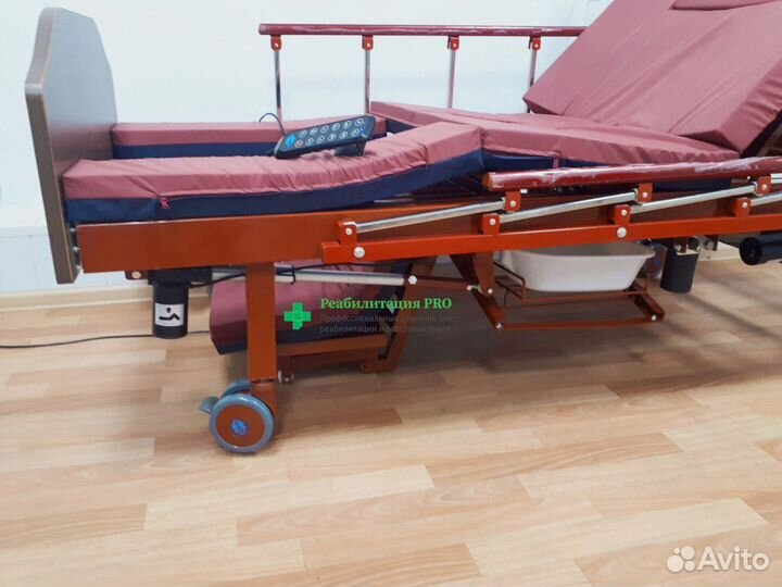 Медицинская кровать