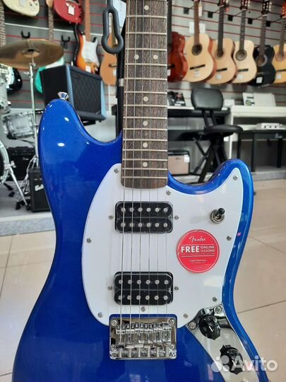 Fender Squier Mustang, электрогитара