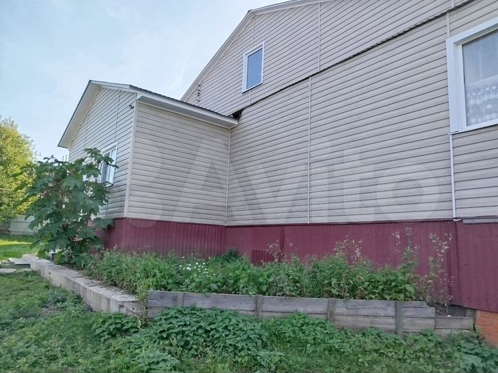 Дом 143,6 м² на участке 7,4 сот.