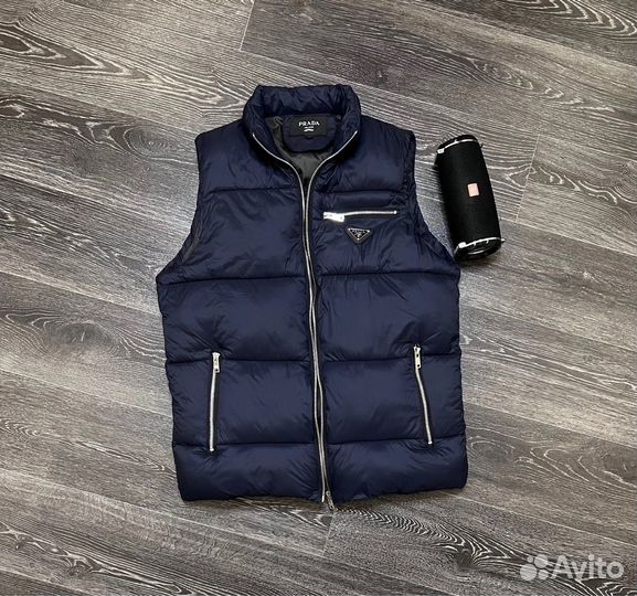 Жилетка prada