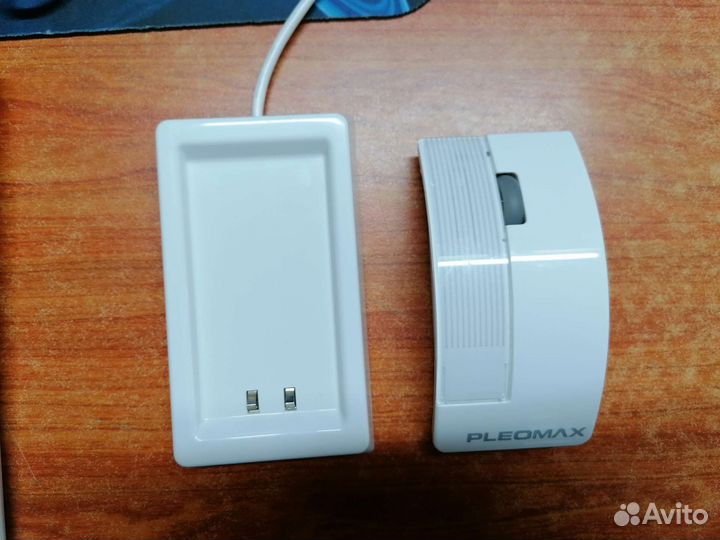 Беспроводная клавиатура и мышь Samsung PCK-8000W