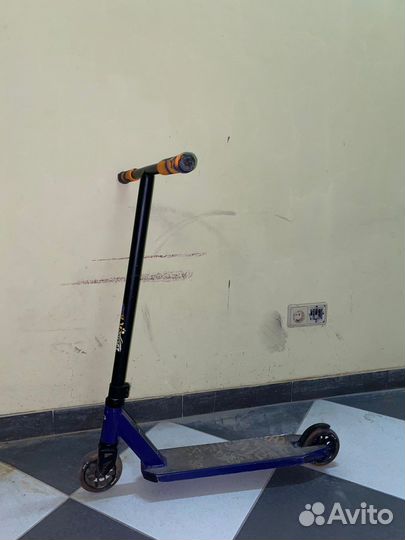 Трюковой самокат