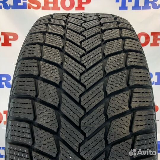 Michelin X-Ice Snow 275/40 R21 107H