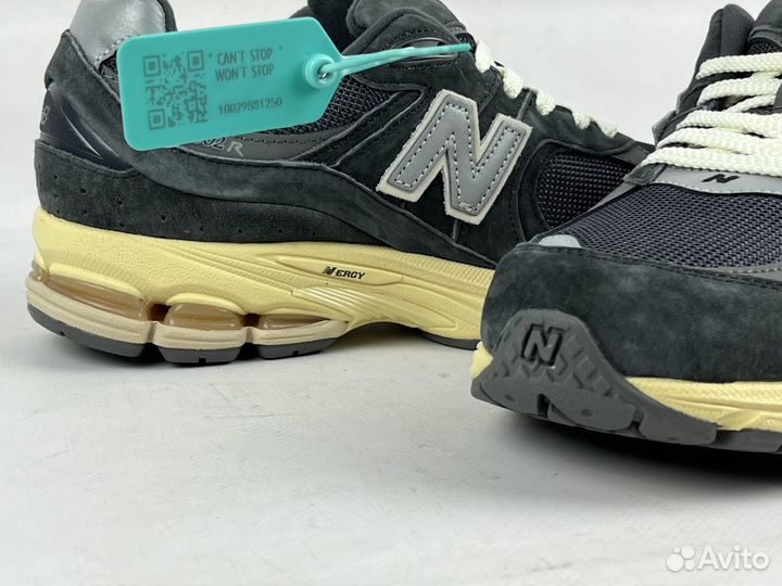 Кроссовки New balance 2002r dark grey black