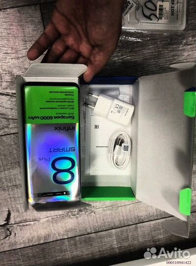 Infinix Smart 8 Plus, 4/64 ГБ