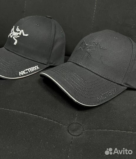 Стильная рефлективная кепка Arcteryx