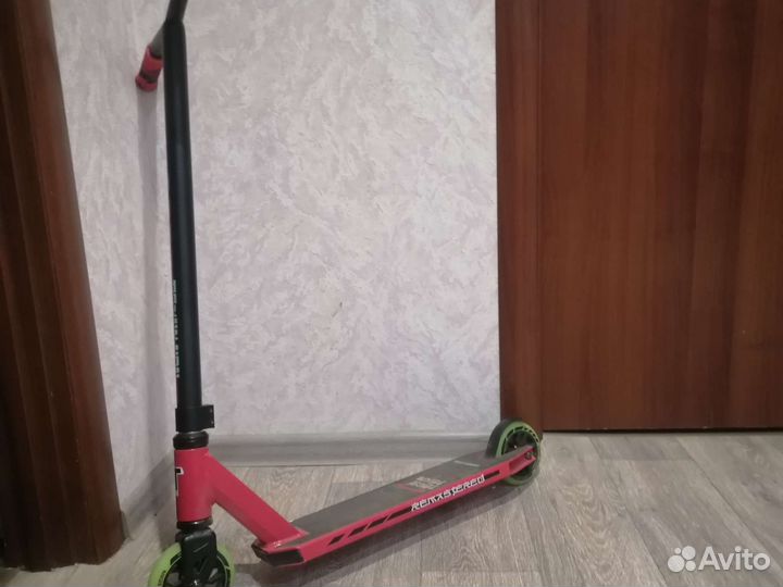 Трюковой самокат