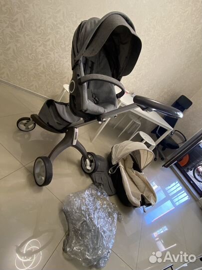 Коляска stokke