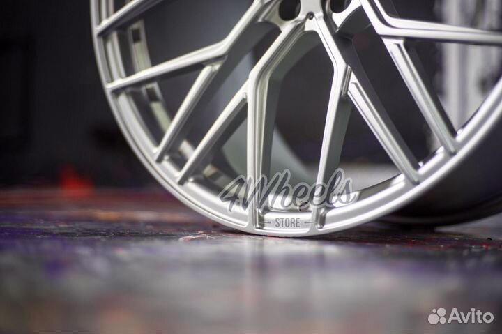 Кованые диски BMW X7 R23