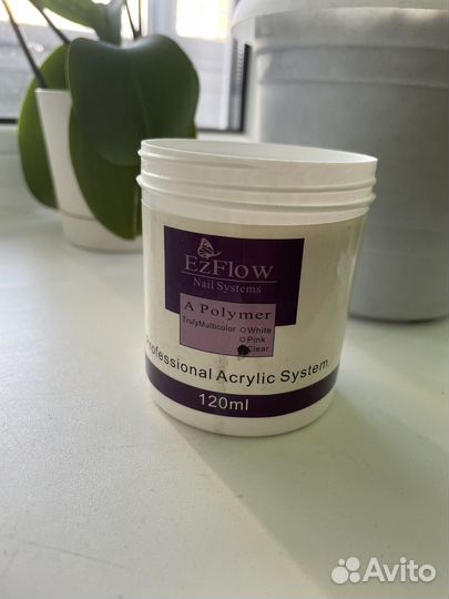 Акриловая пудра для наращивания ногтей