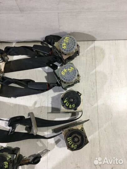 Ремень безопасности задний mazda 3 BK 2.0 мт седан