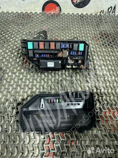 Блок предохранителей Honda Accord