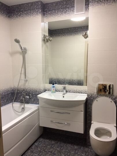 2-к. квартира, 65 м², 5/14 эт.