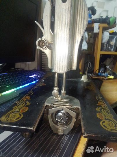 Швейная машинка ручная