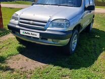 Chevrolet Niva 1.7 MT, 2004, 48 000 км, с пробегом, цена 395 000 руб.