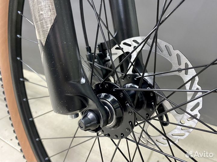 Новый алюминиевый велосипед