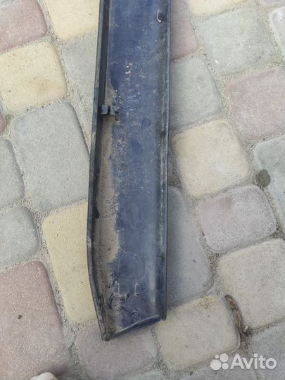 Накладка двери передняя правая Nissan X-Trail T31
