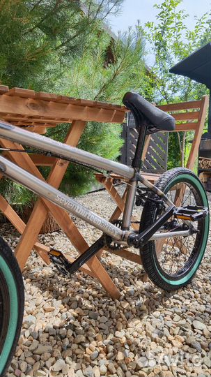 Трюковой велосипед BMX новый