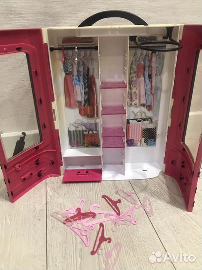 Мебель,шкаф,холодильник,ванная,камин для Барби
