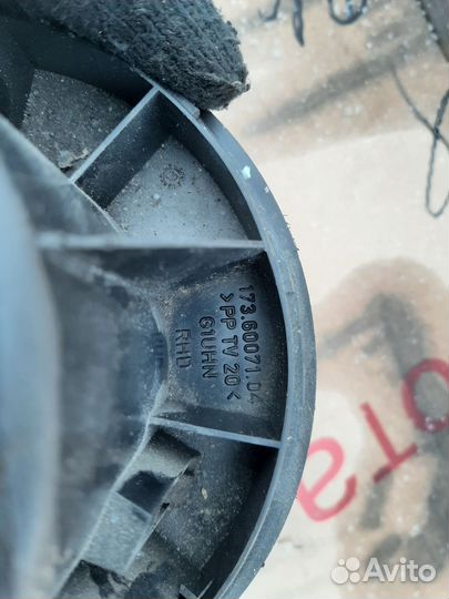 Моторчик отопителя ford