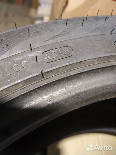 Nokian Tyres Hakkapeliitta 7 SUV 245/45 R18
