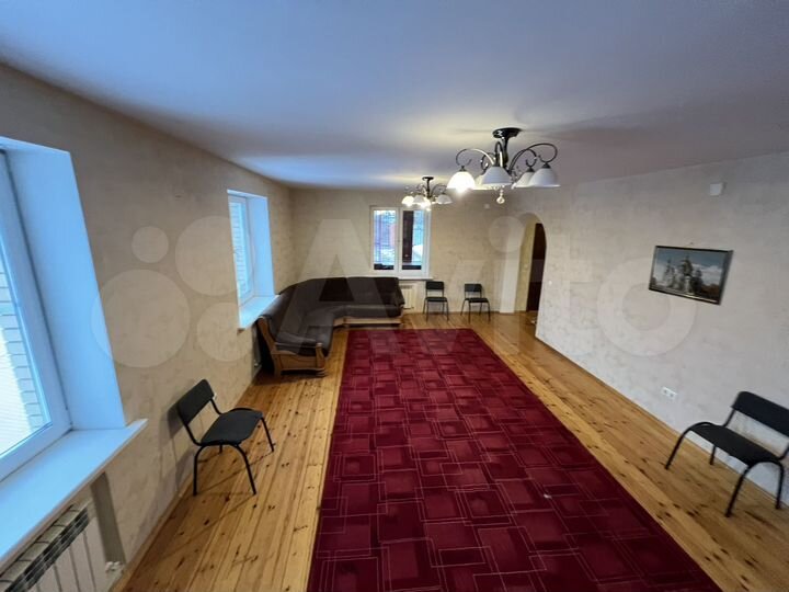 Коттедж 130 м² на участке 4 сот.