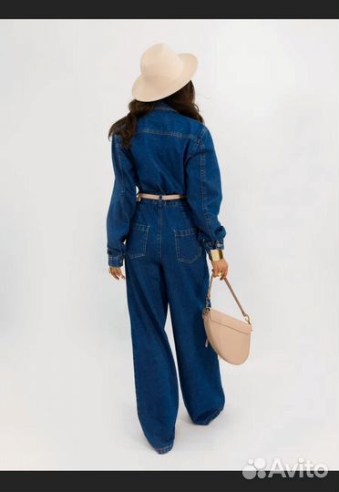 Джинсовый комбинезон