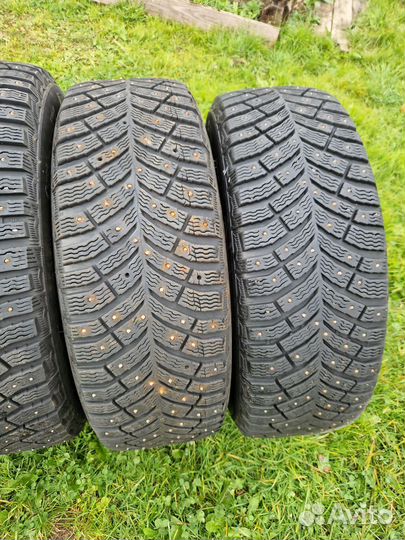 Michelin X-Ice North 4 205/55 R16 99T