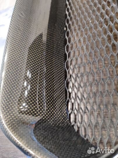 Карбоновая решетка легаси/аутбек